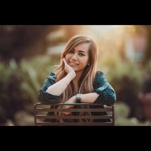 Meet your Posher, Ashley